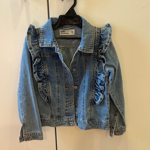 Girls size 10 cute Jean jacket with cute detail in front. - Picture 1 of 3